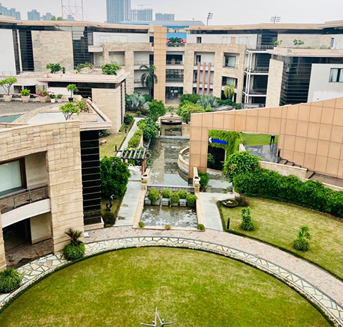 Verdant Green Areas at Business Park in Noida