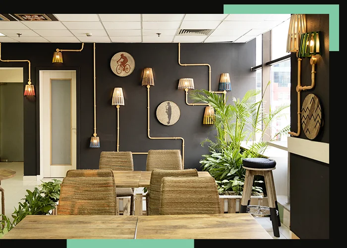 Co-working Spaces in Noida vs. Traditional Offices